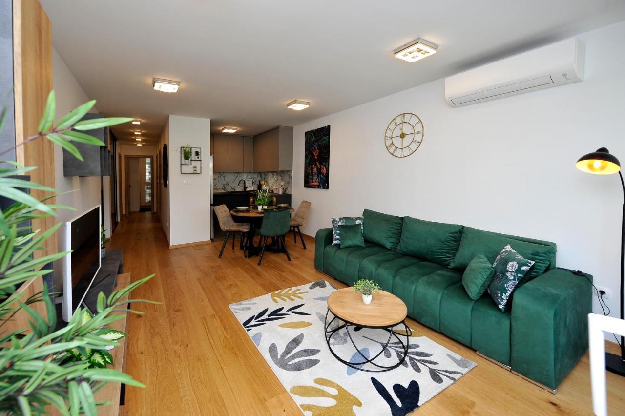 Carruba Split Apartment Bagian luar foto