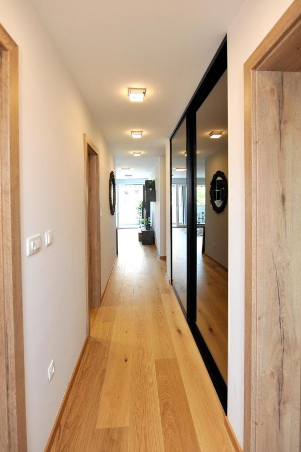 Carruba Split Apartment Bagian luar foto