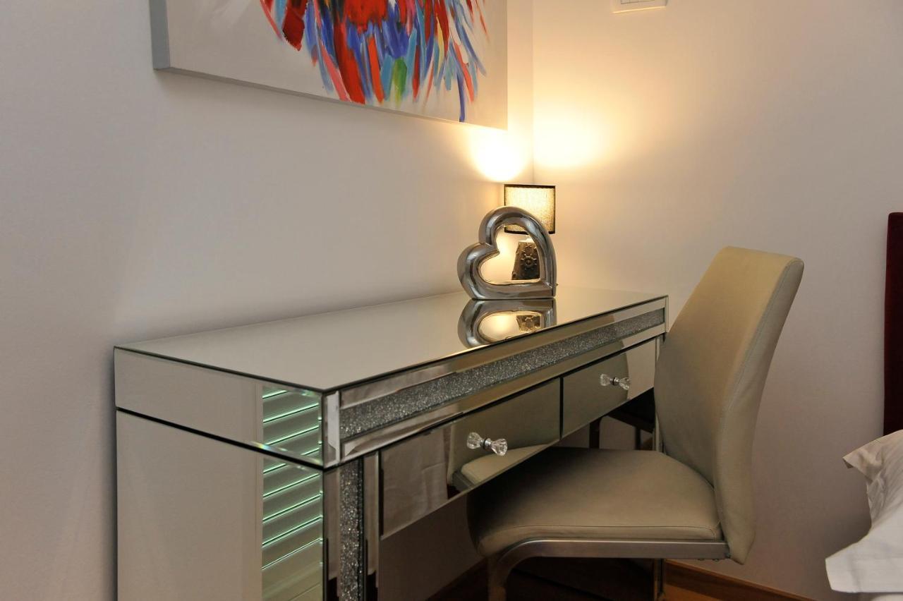 Carruba Split Apartment Bagian luar foto
