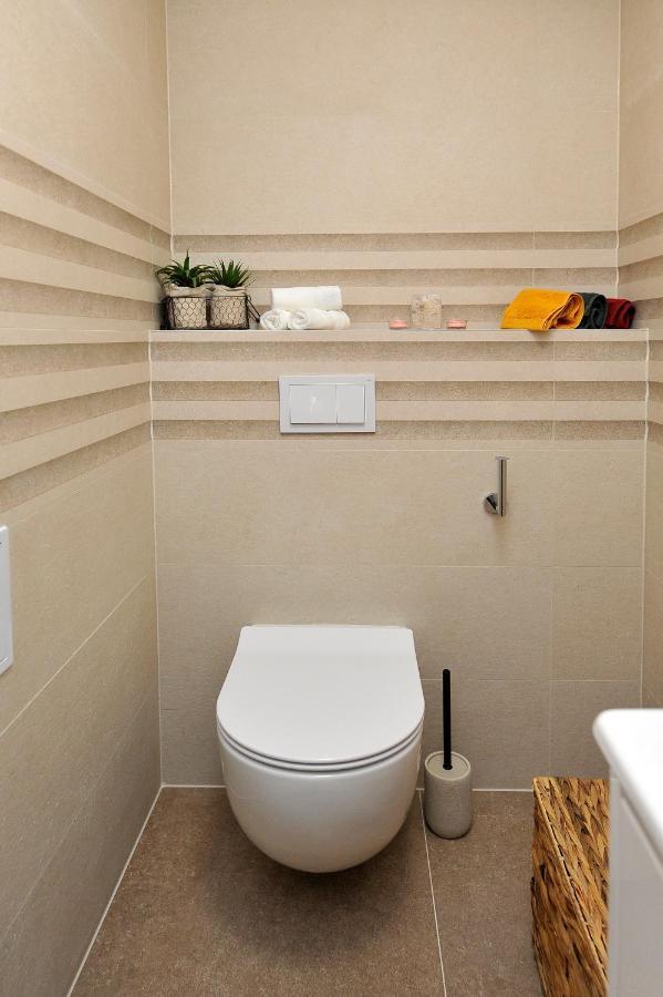 Carruba Split Apartment Bagian luar foto