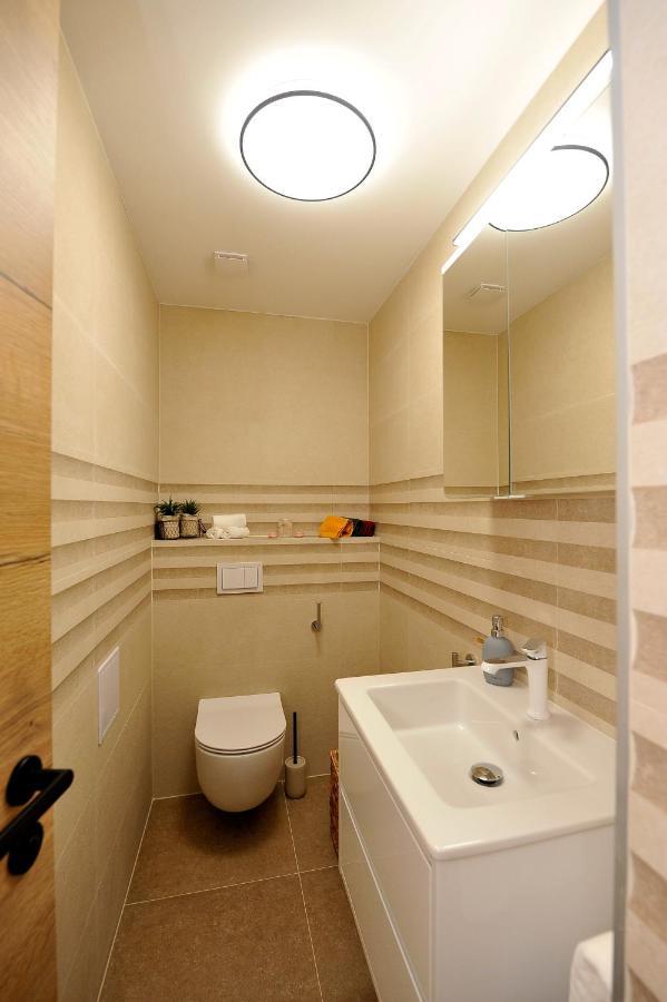 Carruba Split Apartment Bagian luar foto